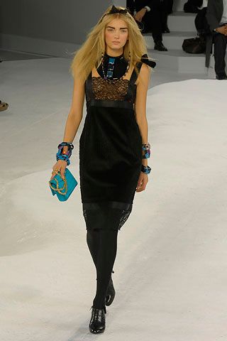 Chanel F/W 07 Look 272