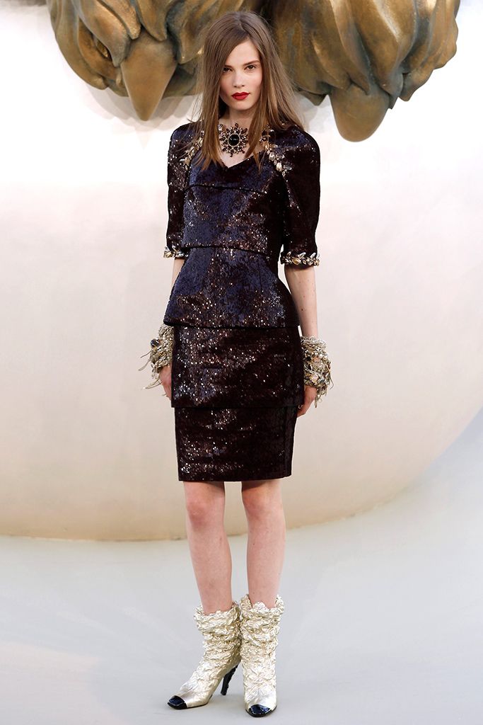 Chanel F/W 10 Couture Look 275