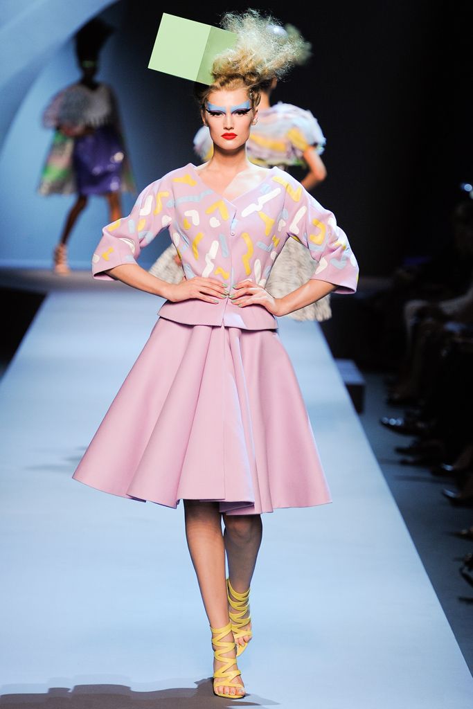 Christian Dior F/W 11 Couture Look 8