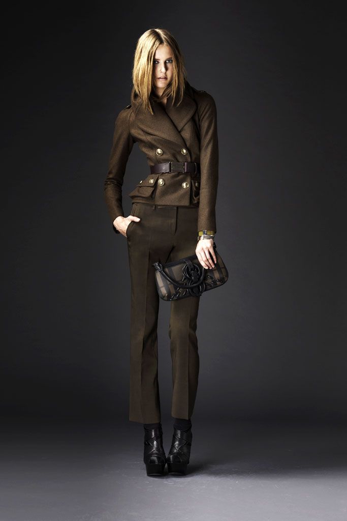 Burberry F/W 10 Look 41