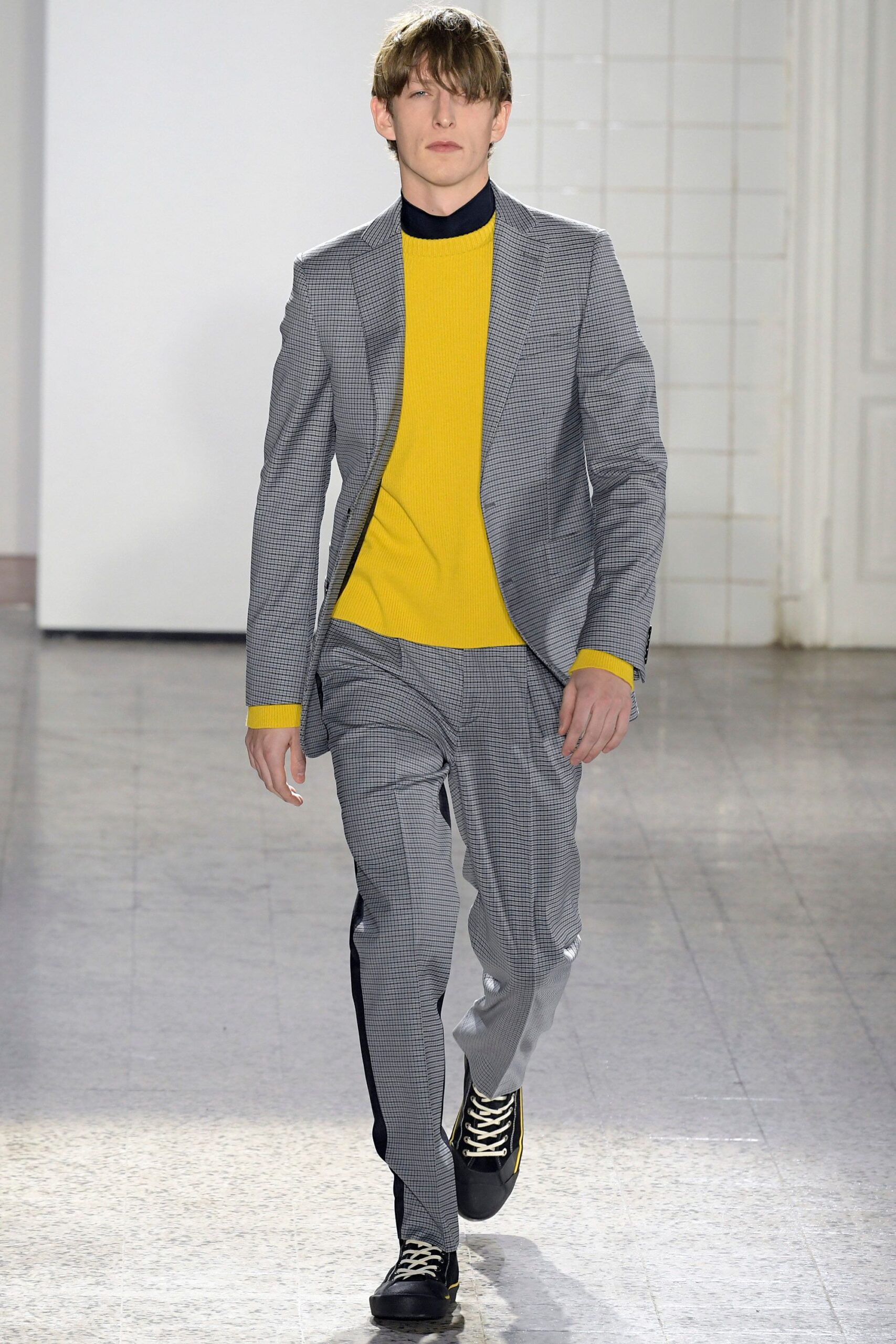 Cédric Charlier F/W 17 Look 408