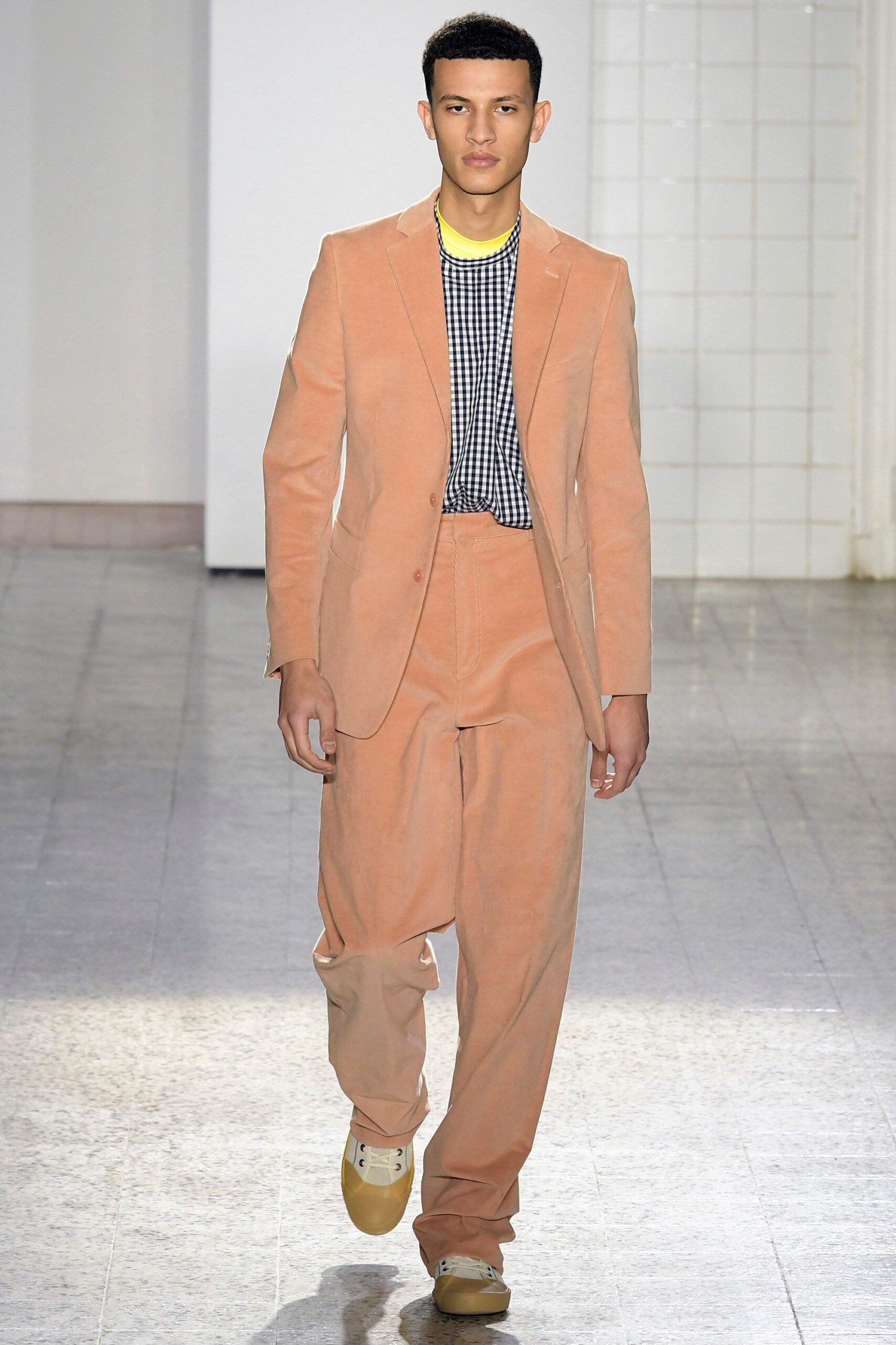 Cédric Charlier F/W 17 Look 449