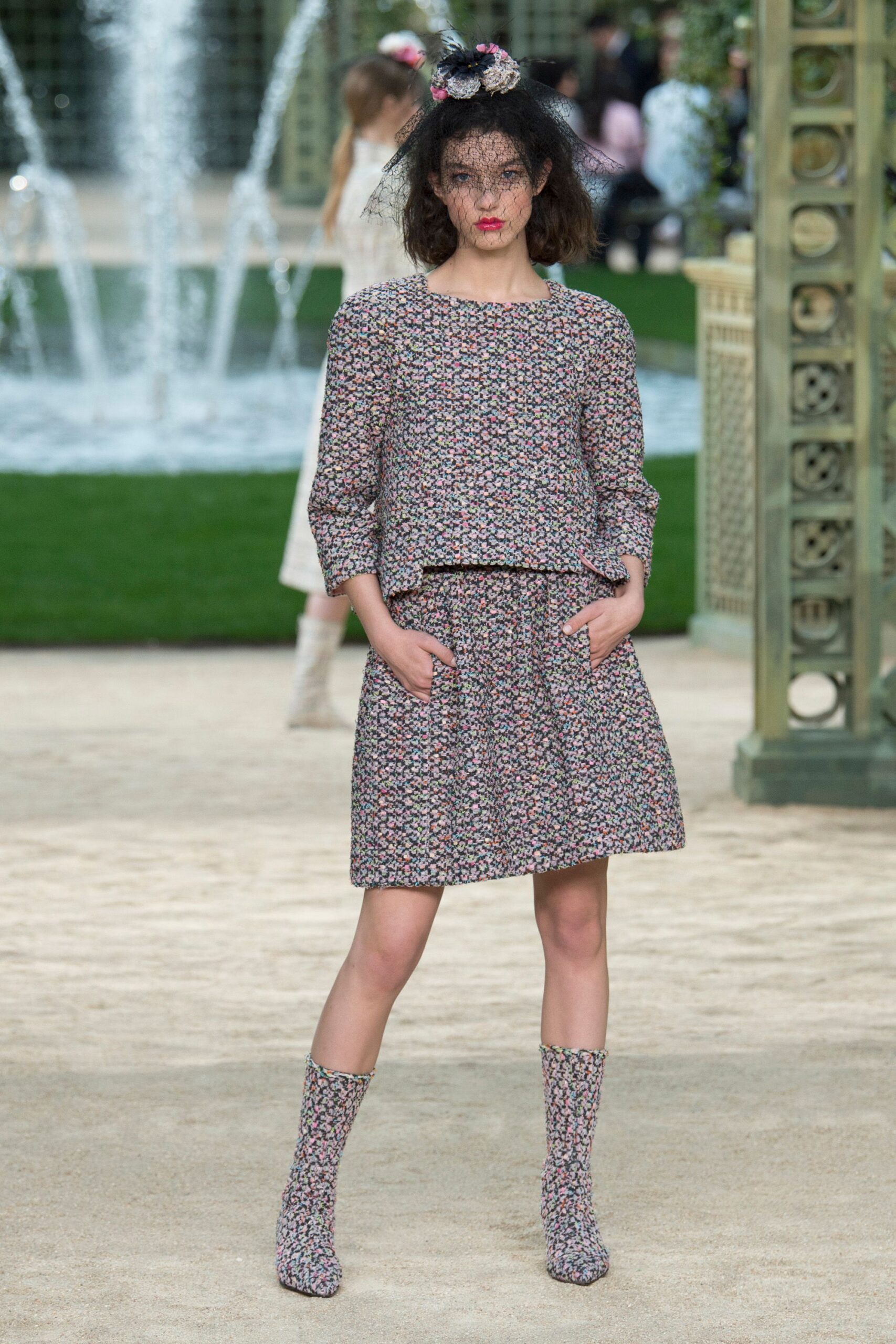 Chanel S/S 18 Couture Look 61
