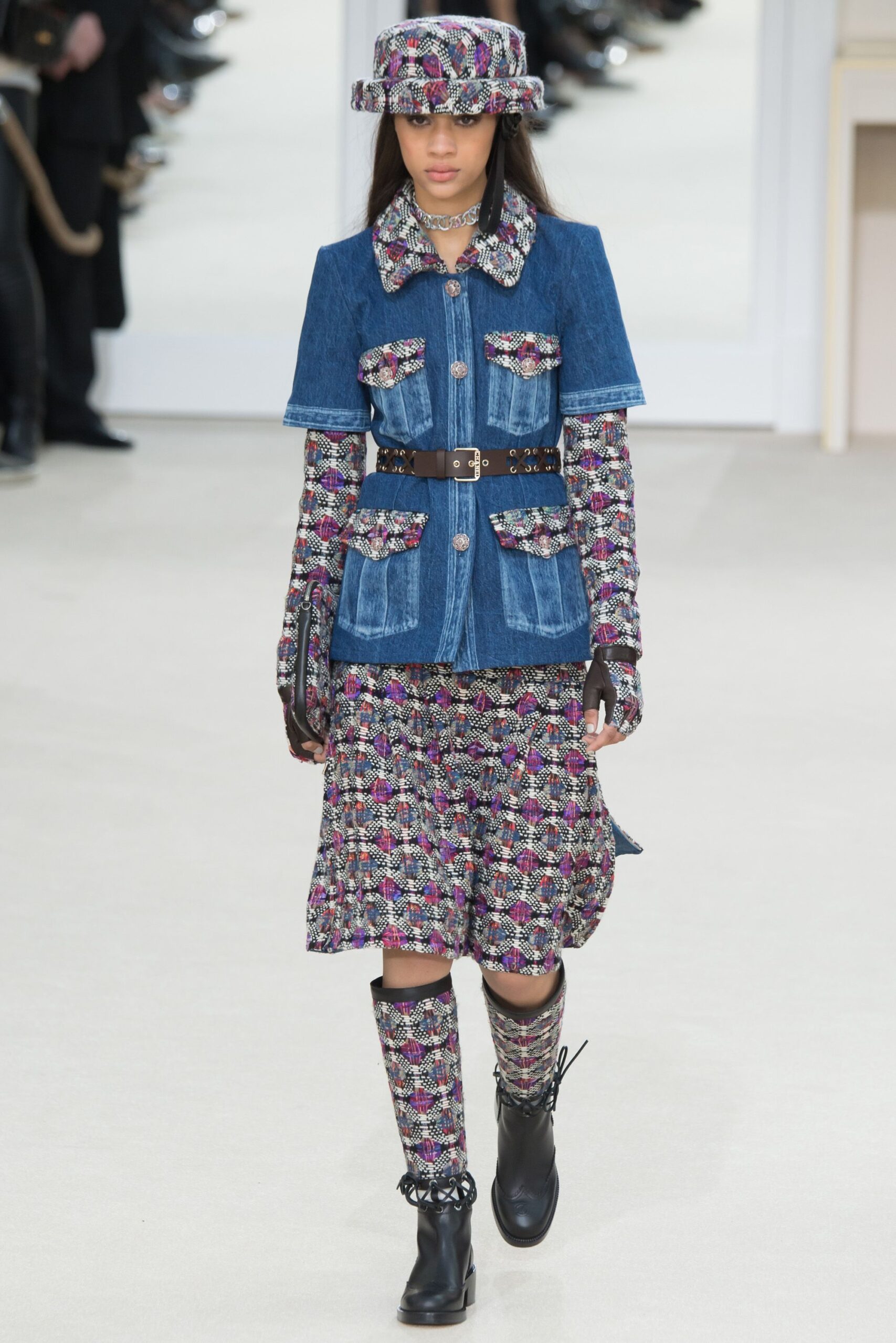 Chanel F/W 16 Look 41
