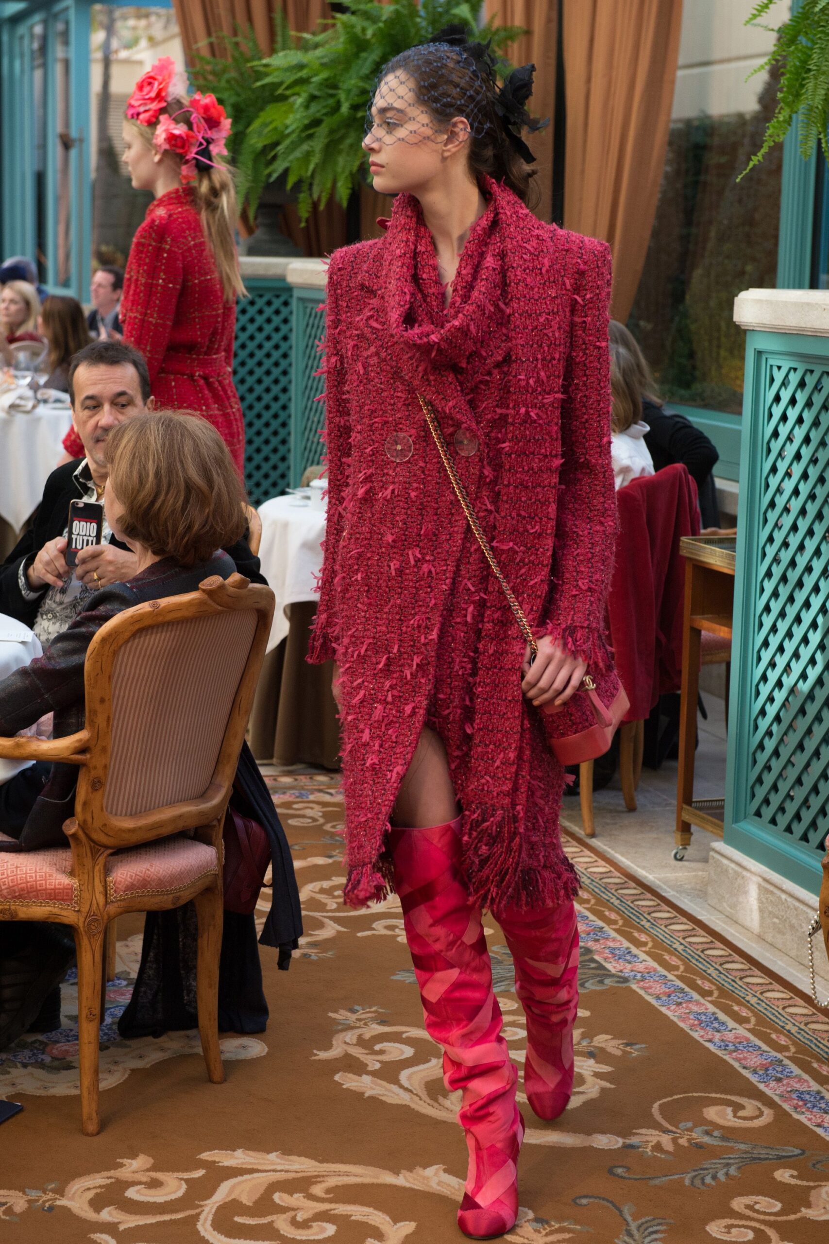 Chanel F/W 17 Look 240