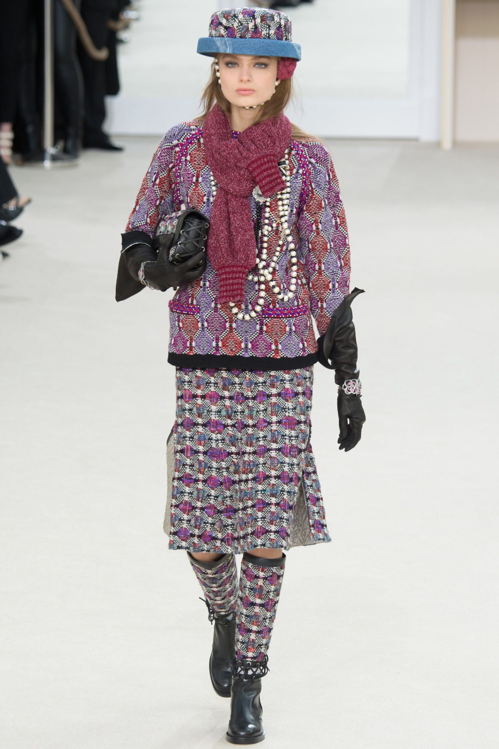 Chanel F/W 16 Look 58