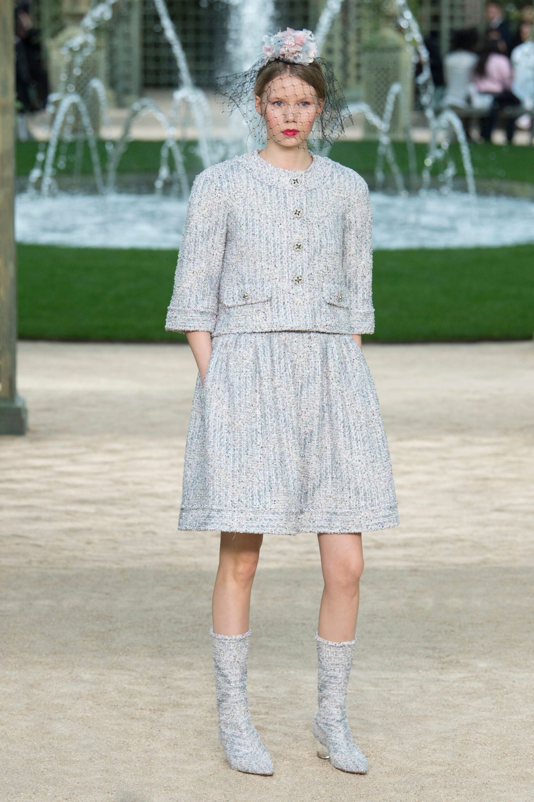 Chanel S/S 18 Couture Look 213