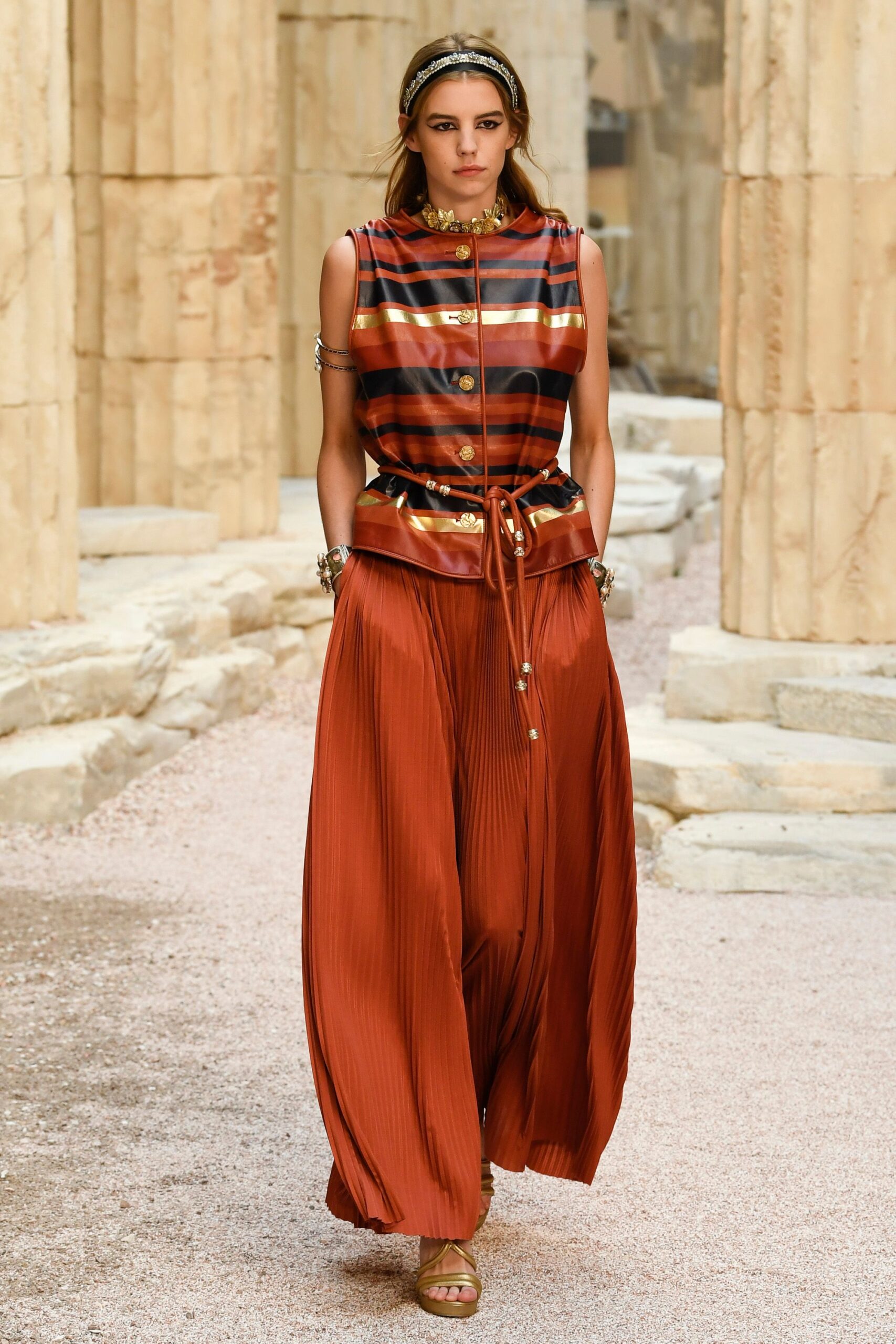 Chanel Resort 18 Look 259