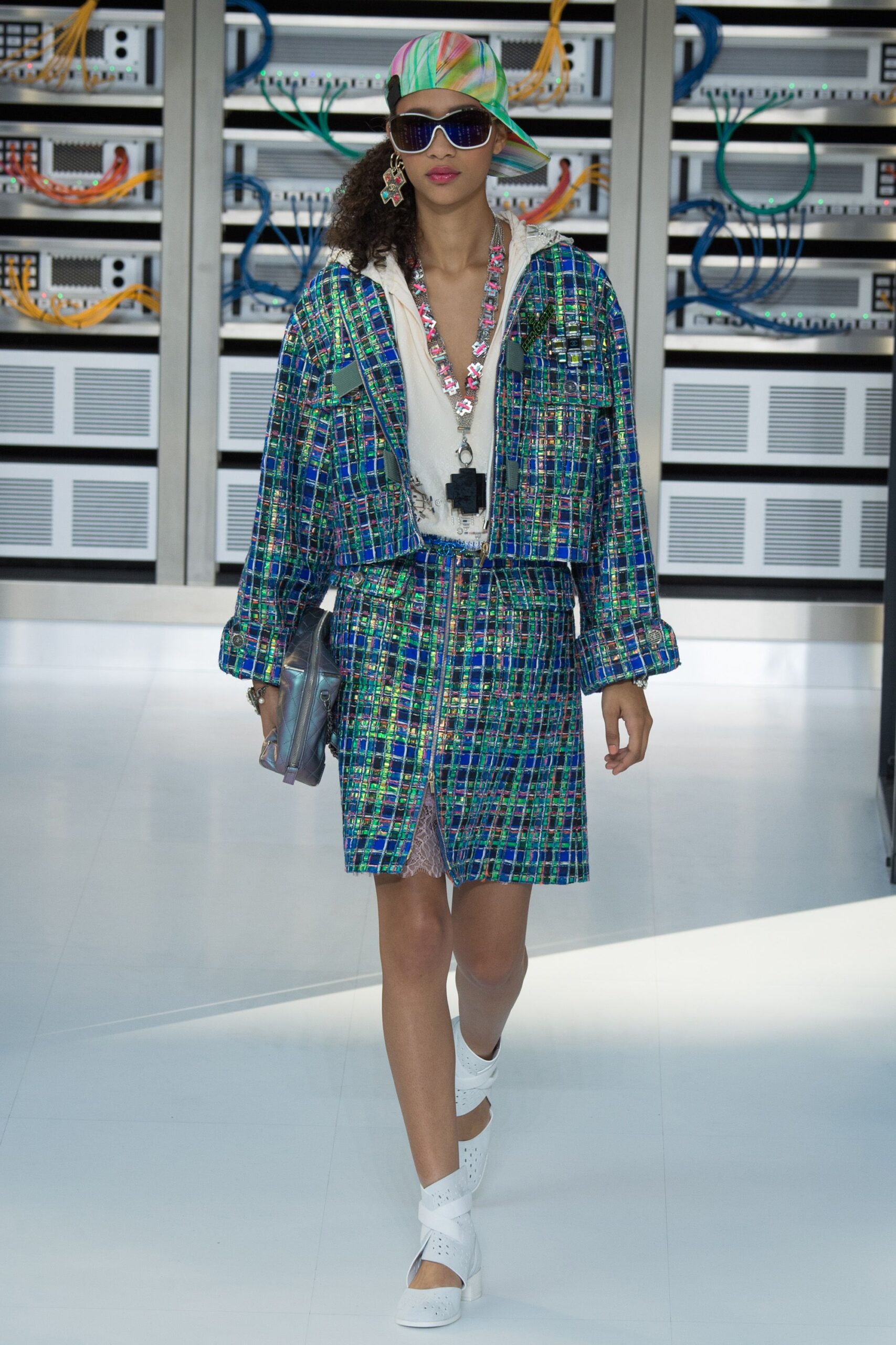 Chanel S/S 17 Look 218