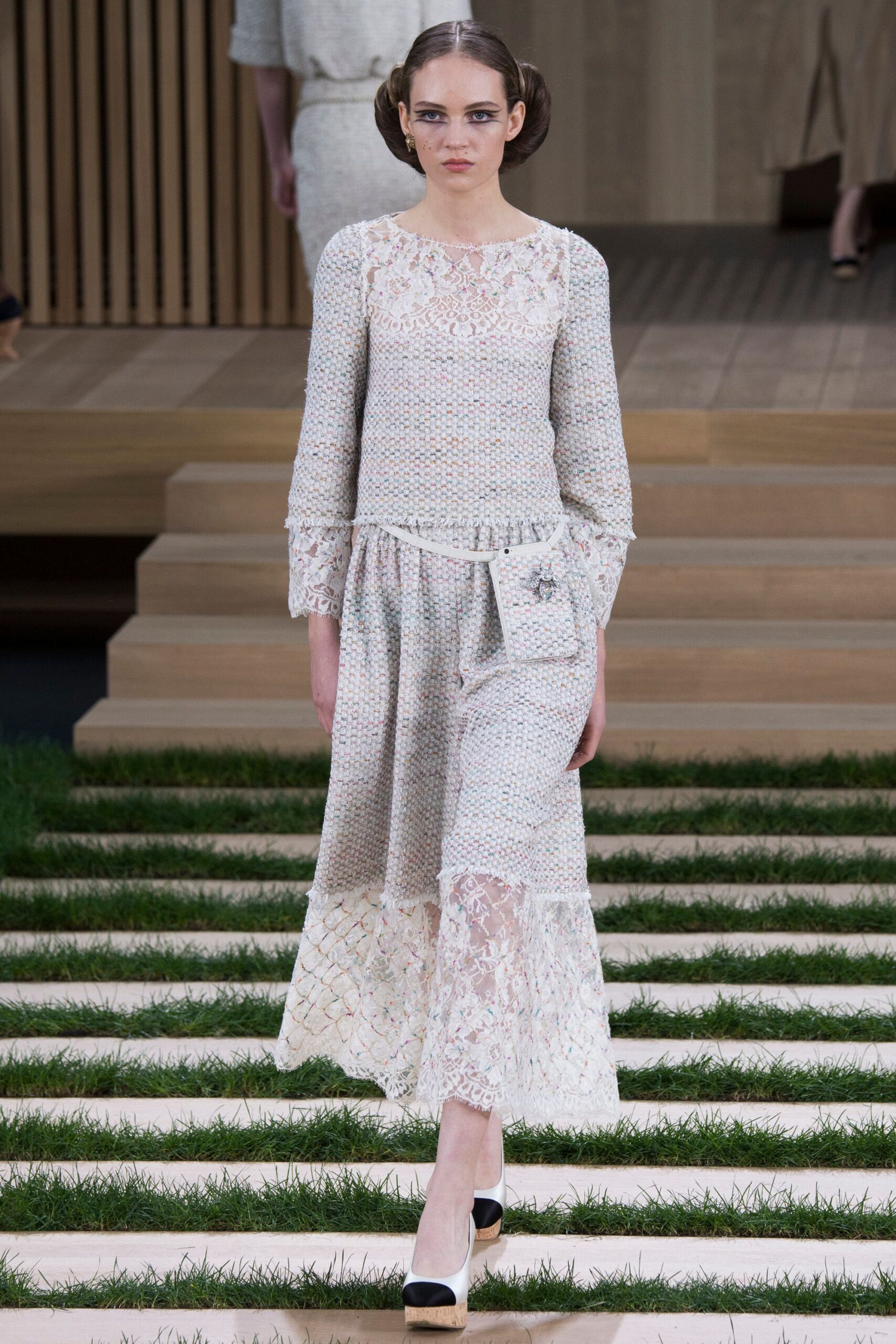 Chanel S/S 16 Couture Look 185