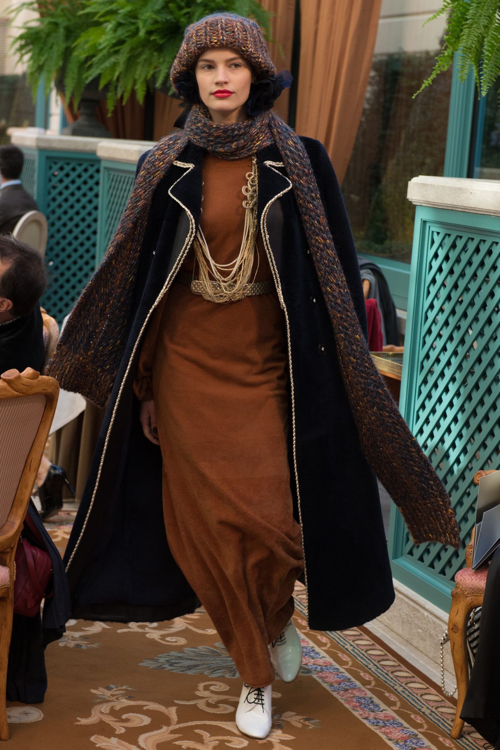 Chanel F/W 17 Look 522