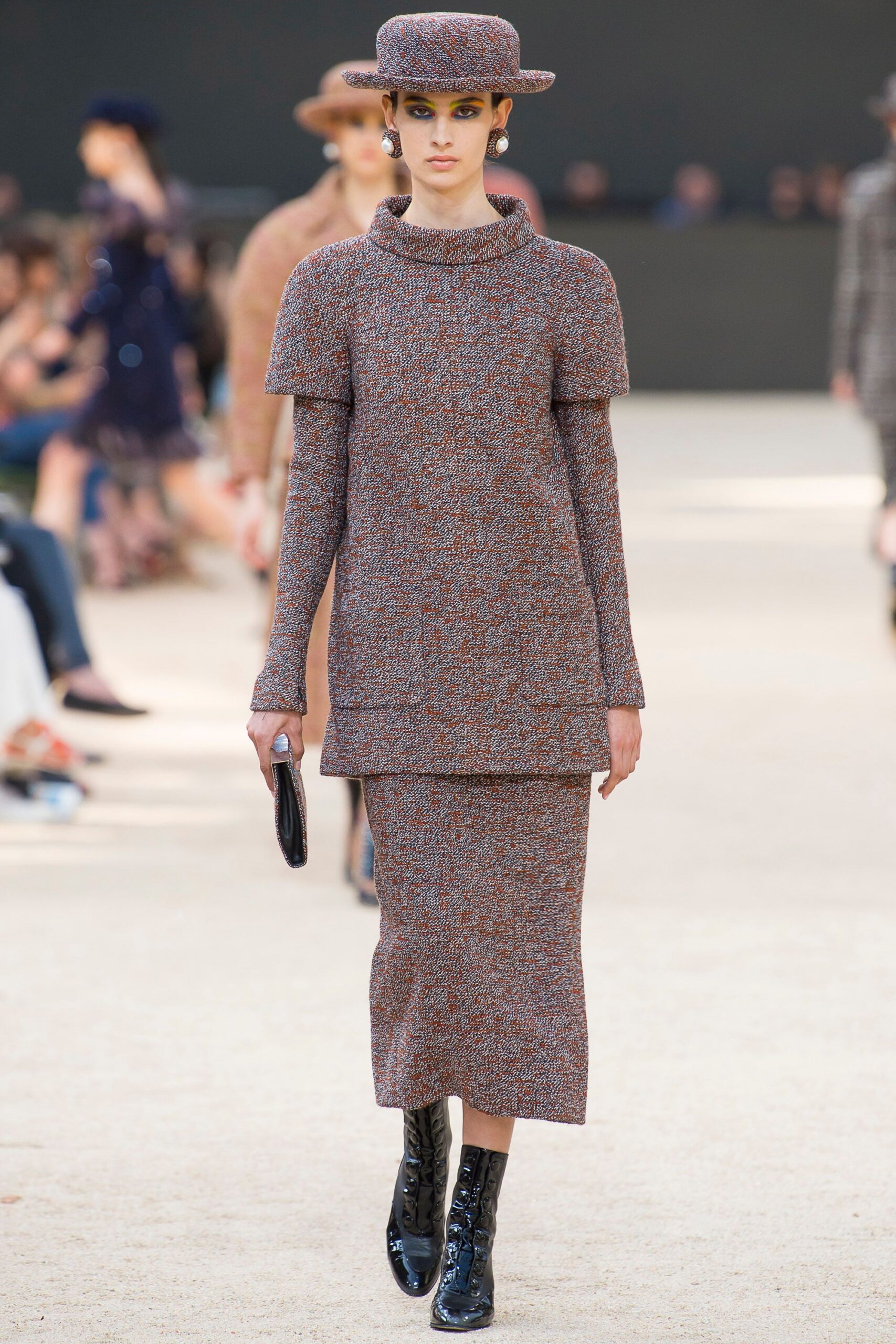Chanel F/W 17 Couture Look 307