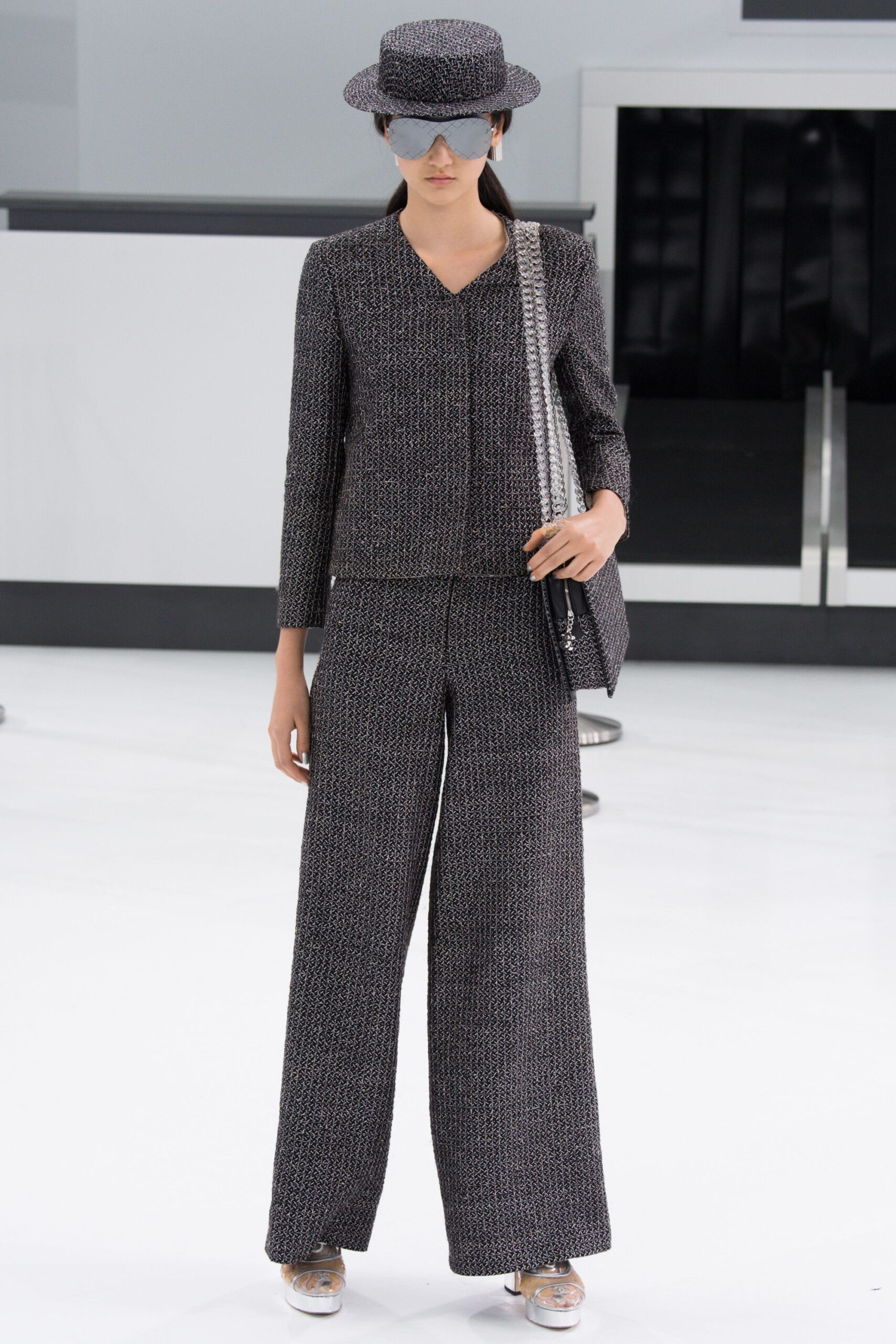 Chanel S/S 16 Look 442