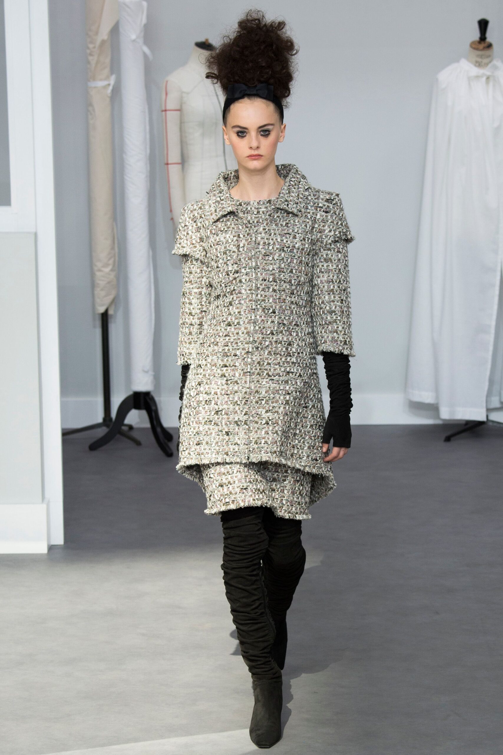 Chanel F/W 16 Couture Look 348