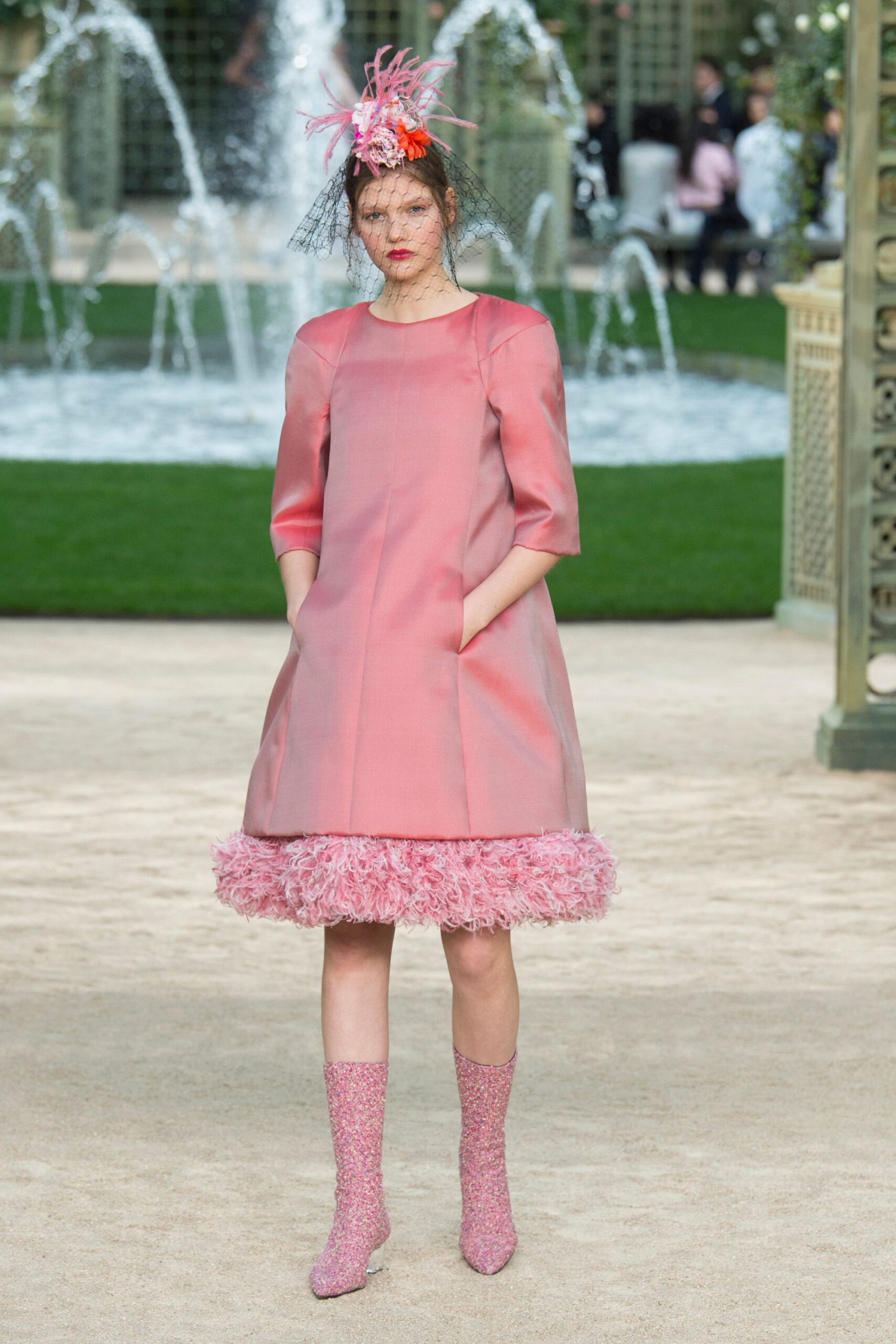 Chanel S/S 18 Couture Look 483