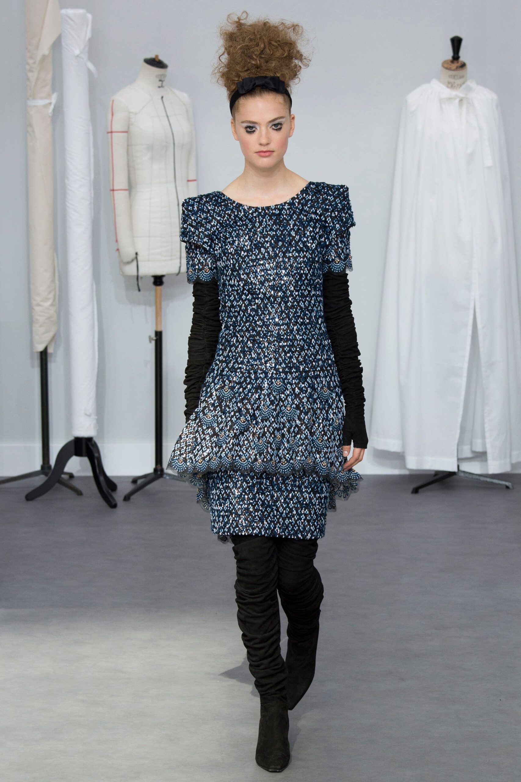 Chanel F/W 16 Couture Look 372