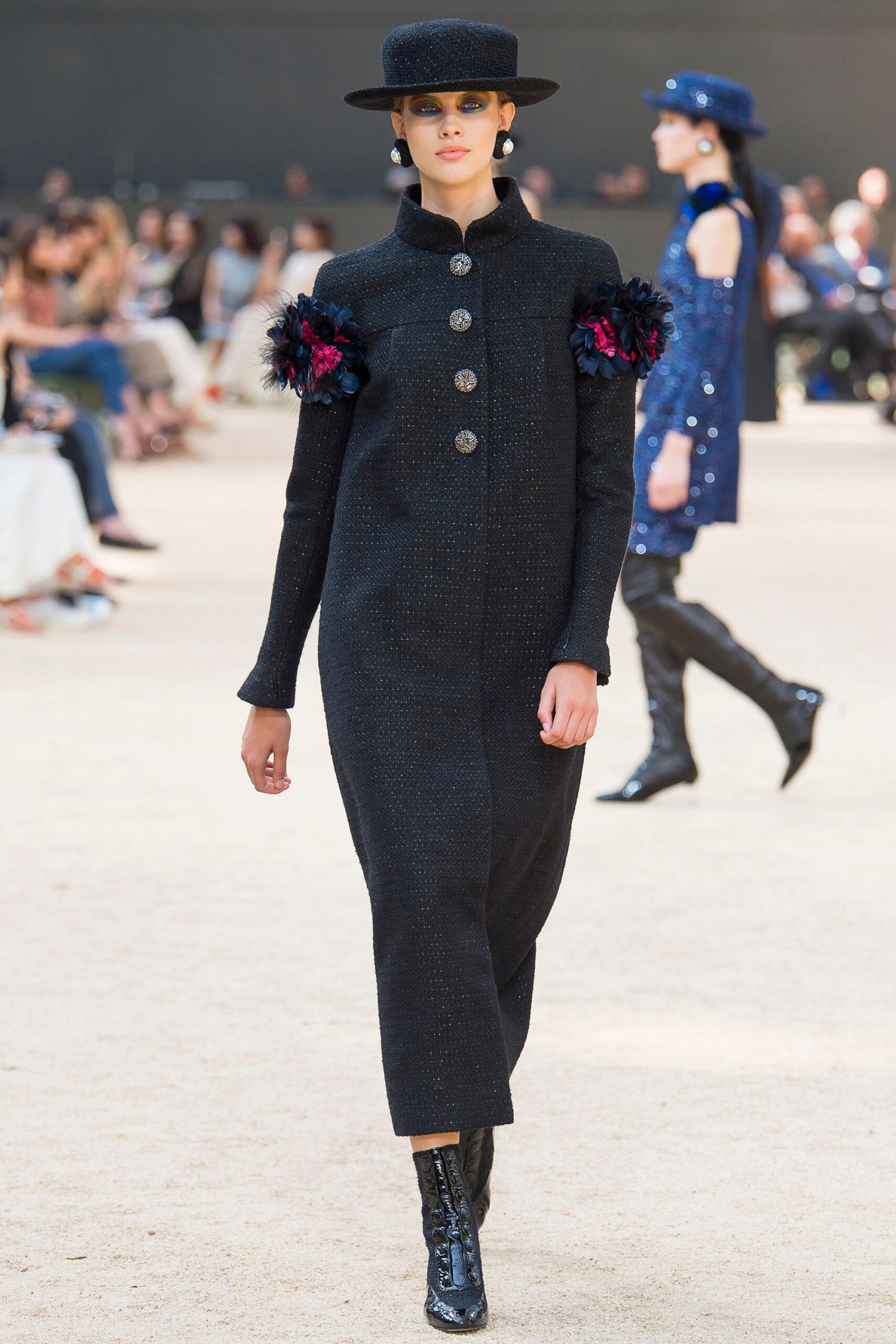 Chanel F/W 17 Couture Look 461