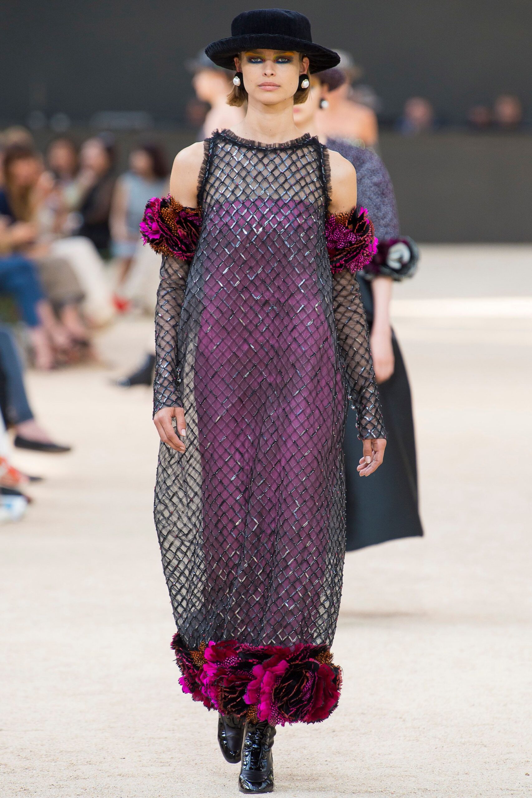 Chanel F/W 17 Couture Look 476