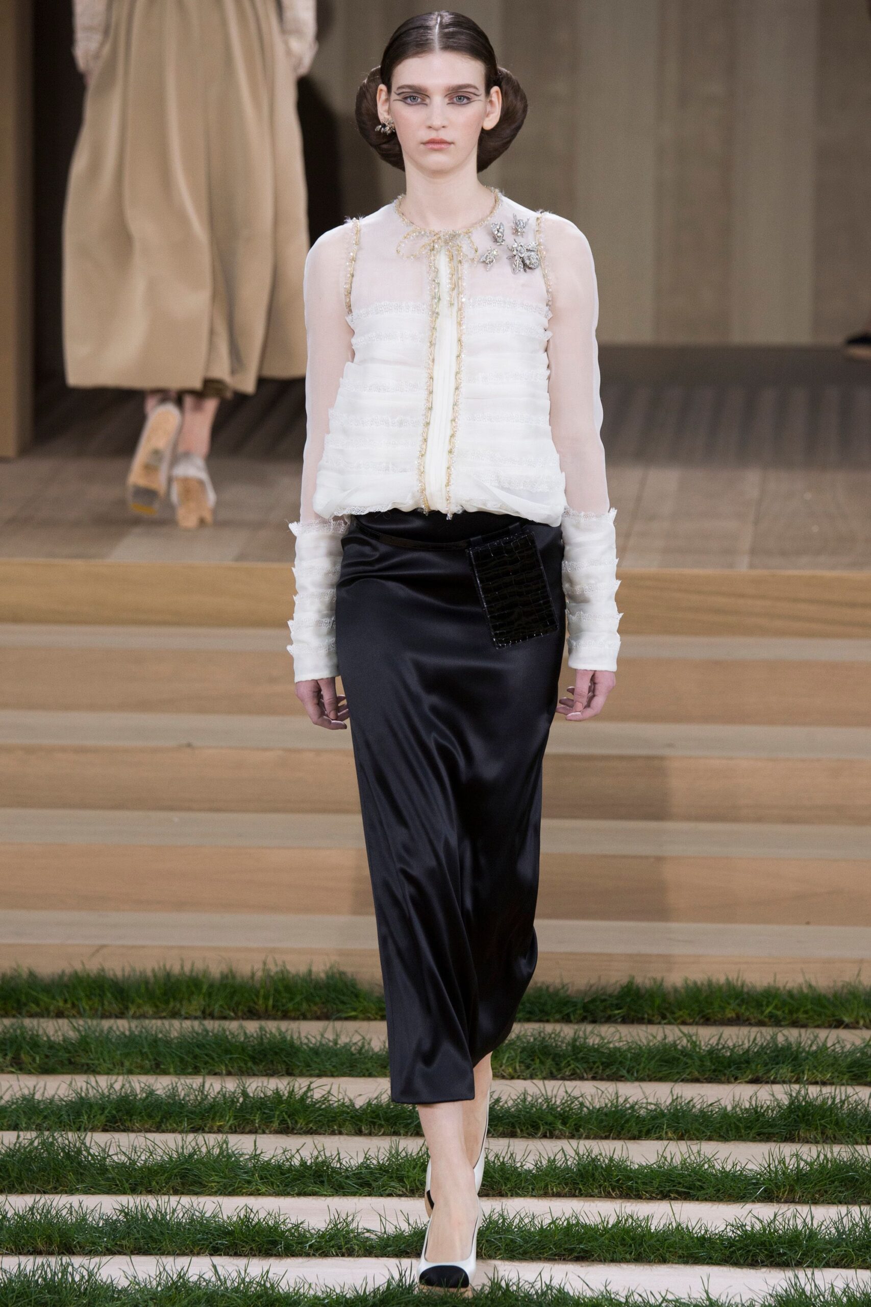 Chanel S/S 16 Couture Look 343