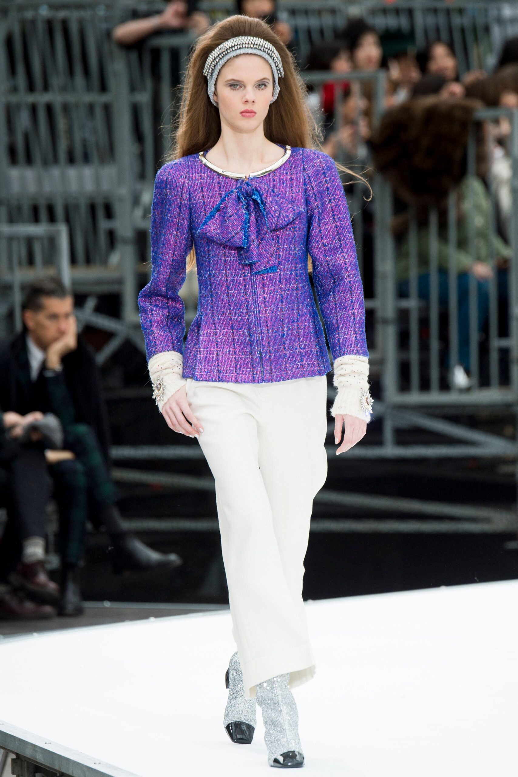 Chanel F/W 17 Look 371