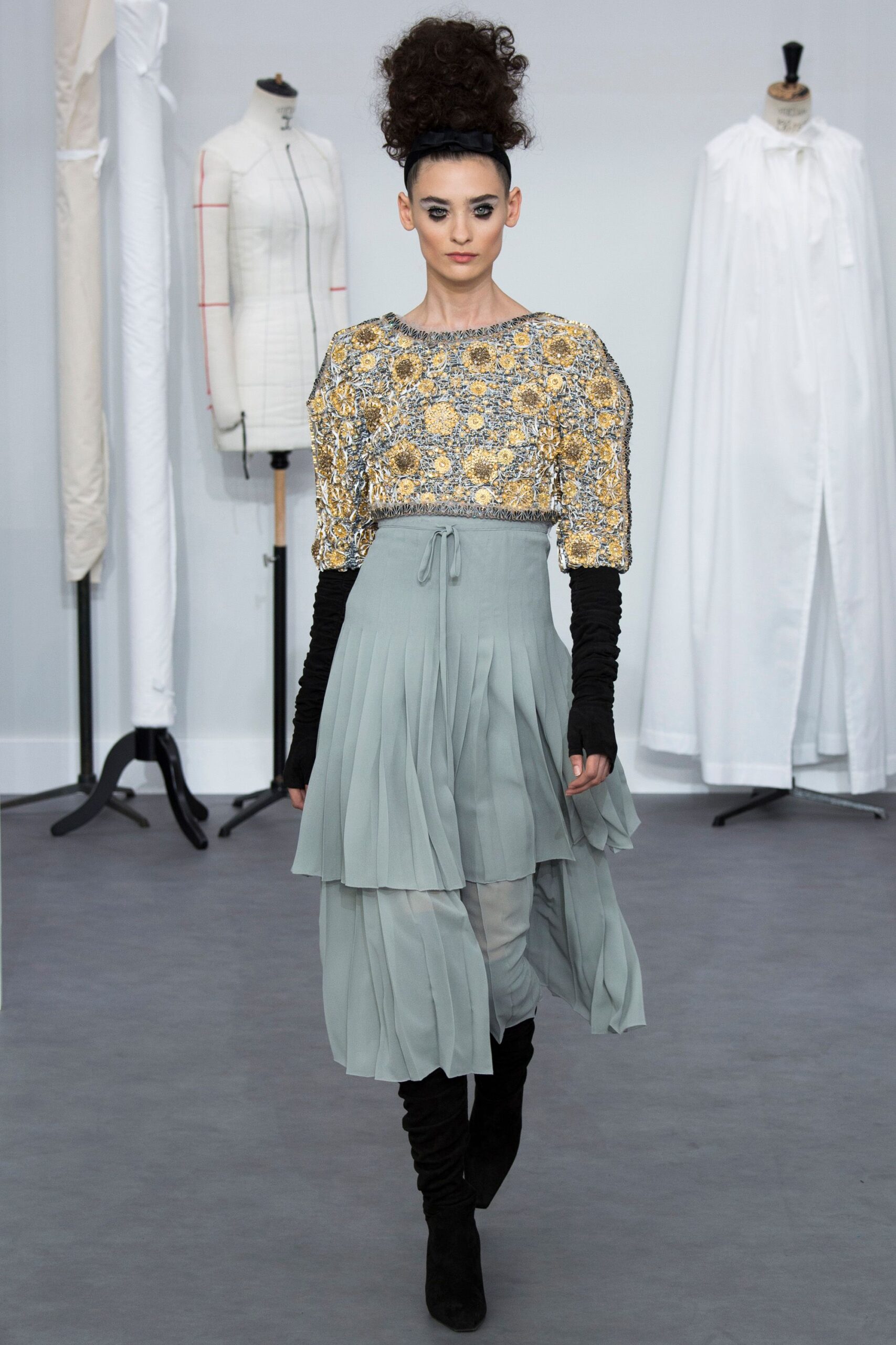 Chanel F/W 16 Couture Look 536