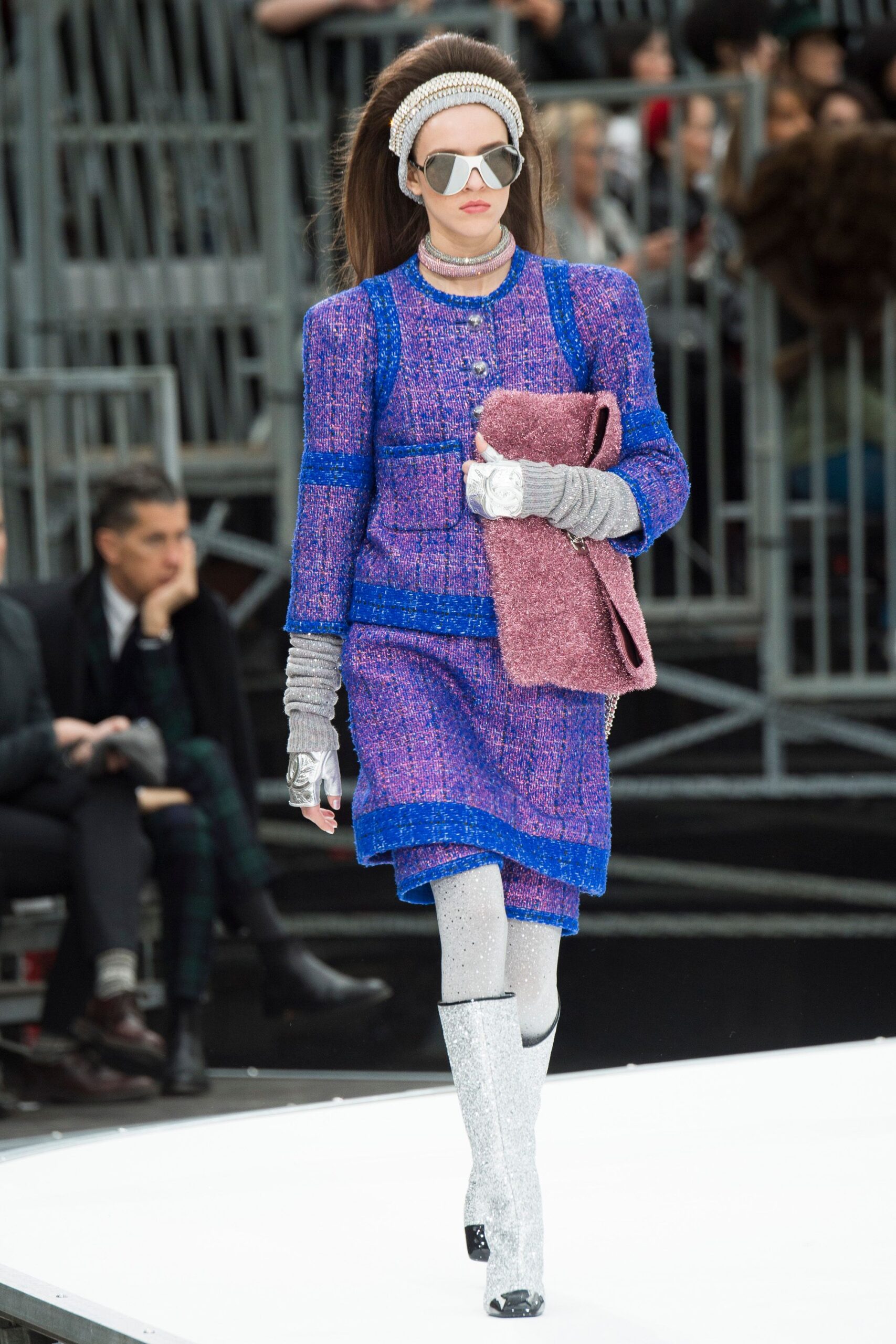 Chanel F/W 17 Look 382