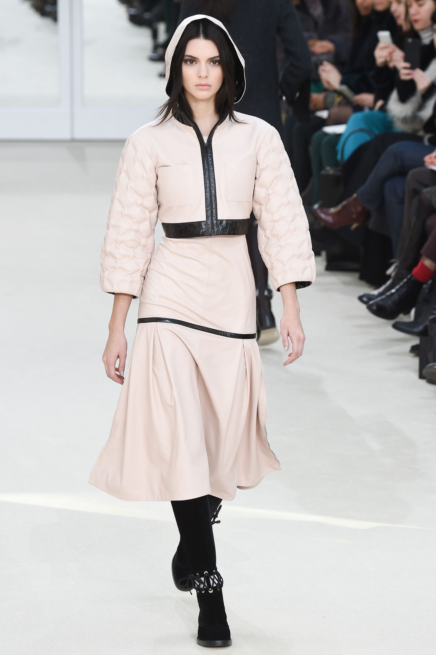 Chanel F/W 16 Look 631