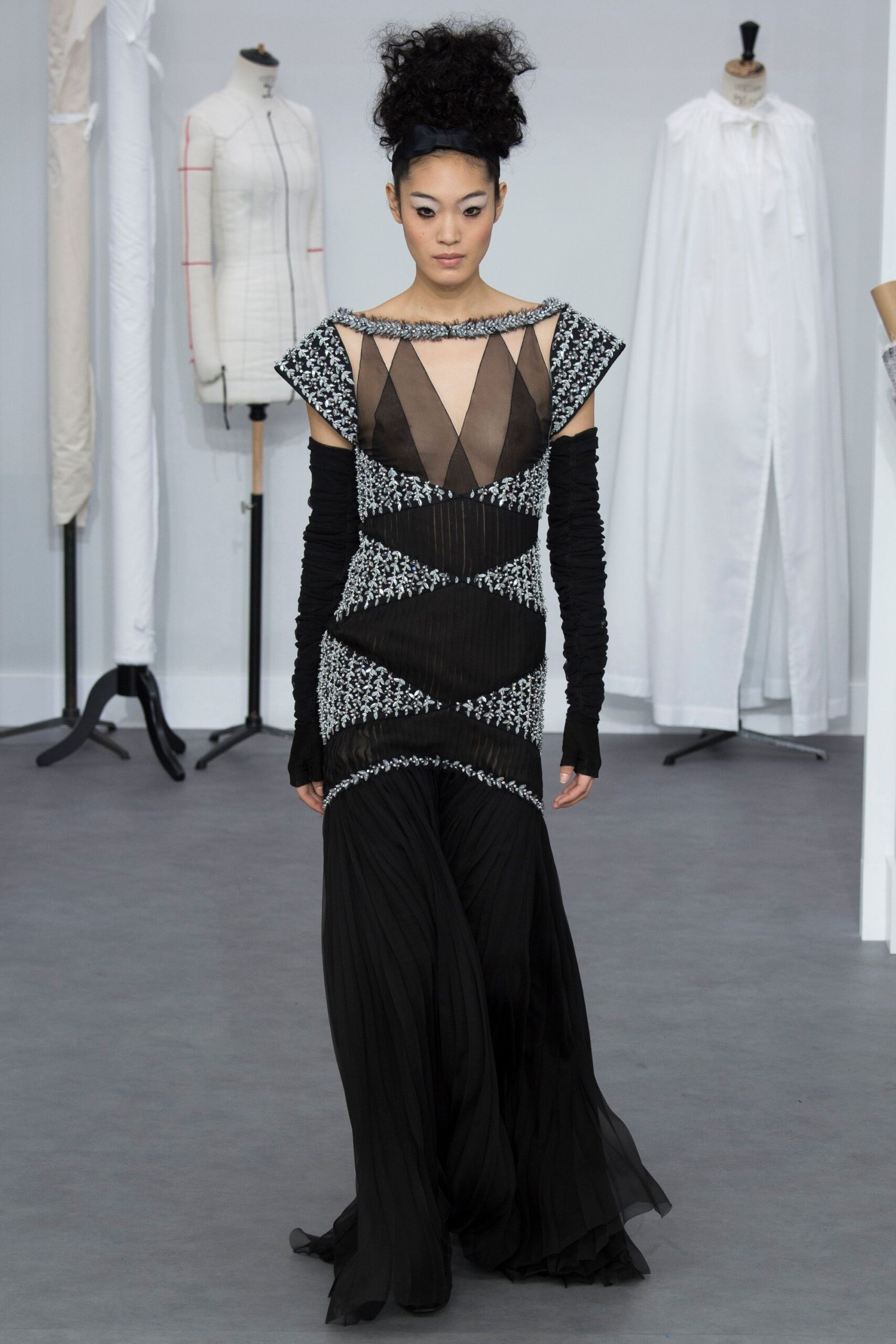 Chanel F/W 16 Couture Look 593