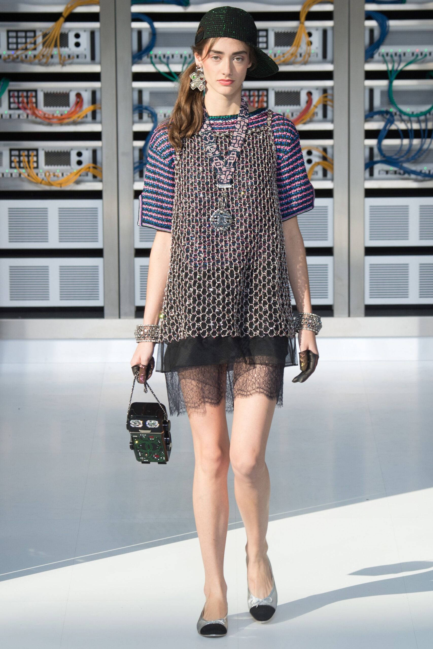 Chanel S/S 17 Look 718