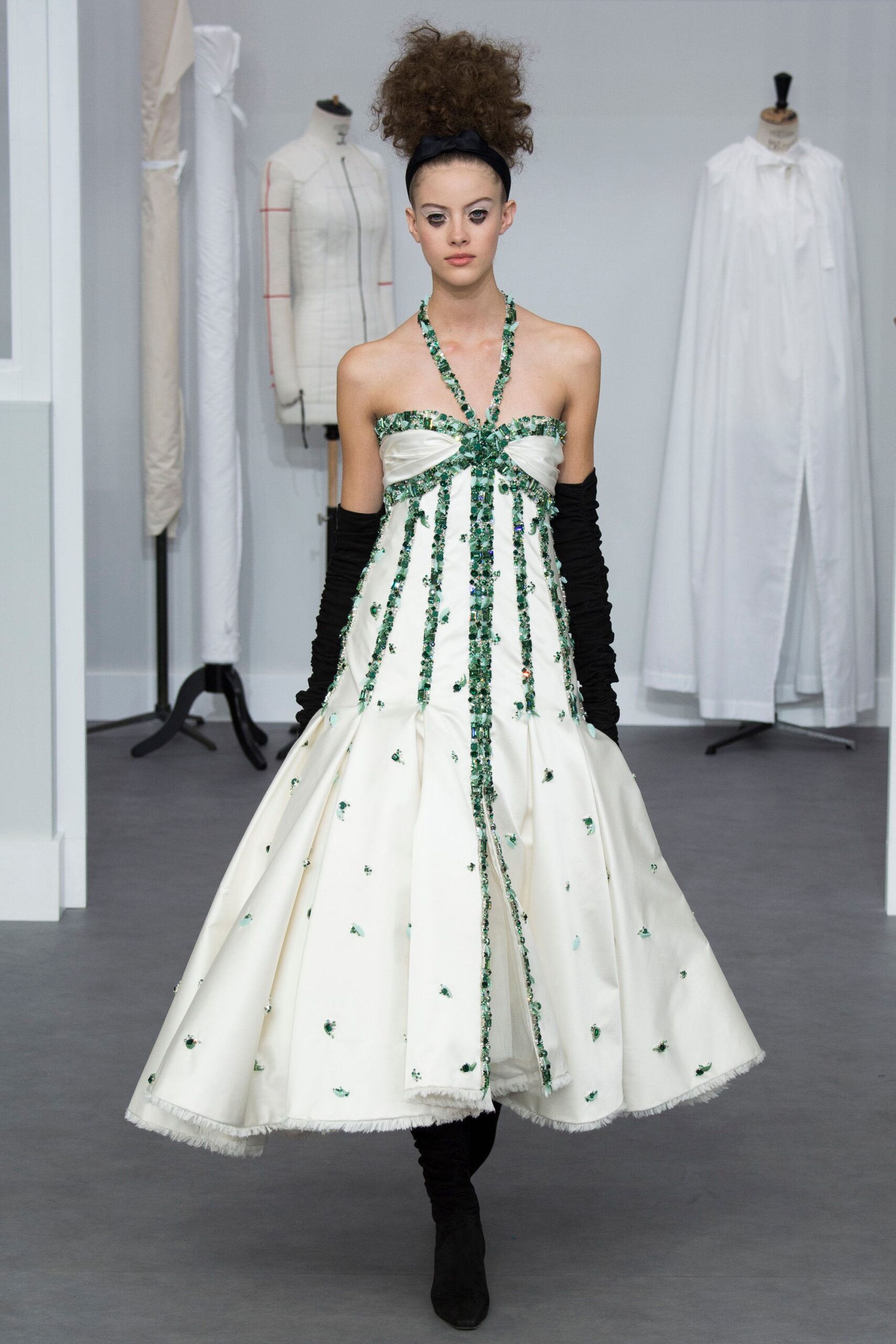 Chanel F/W 16 Couture Look 848