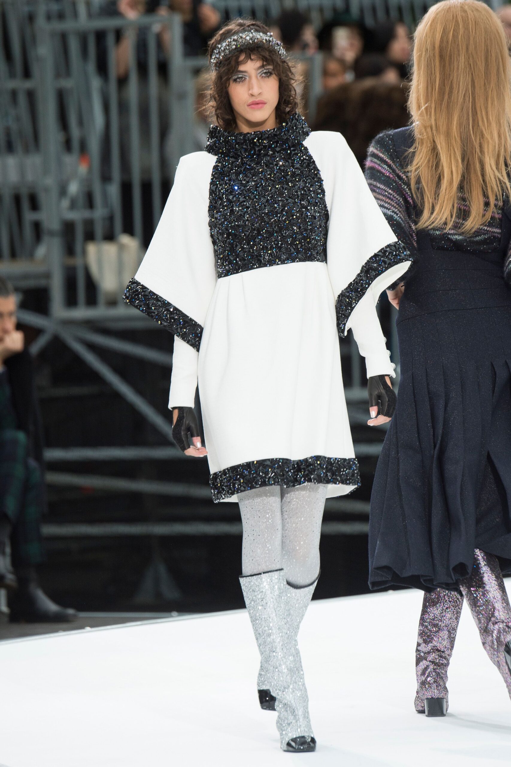 Chanel F/W 17 Look 1014