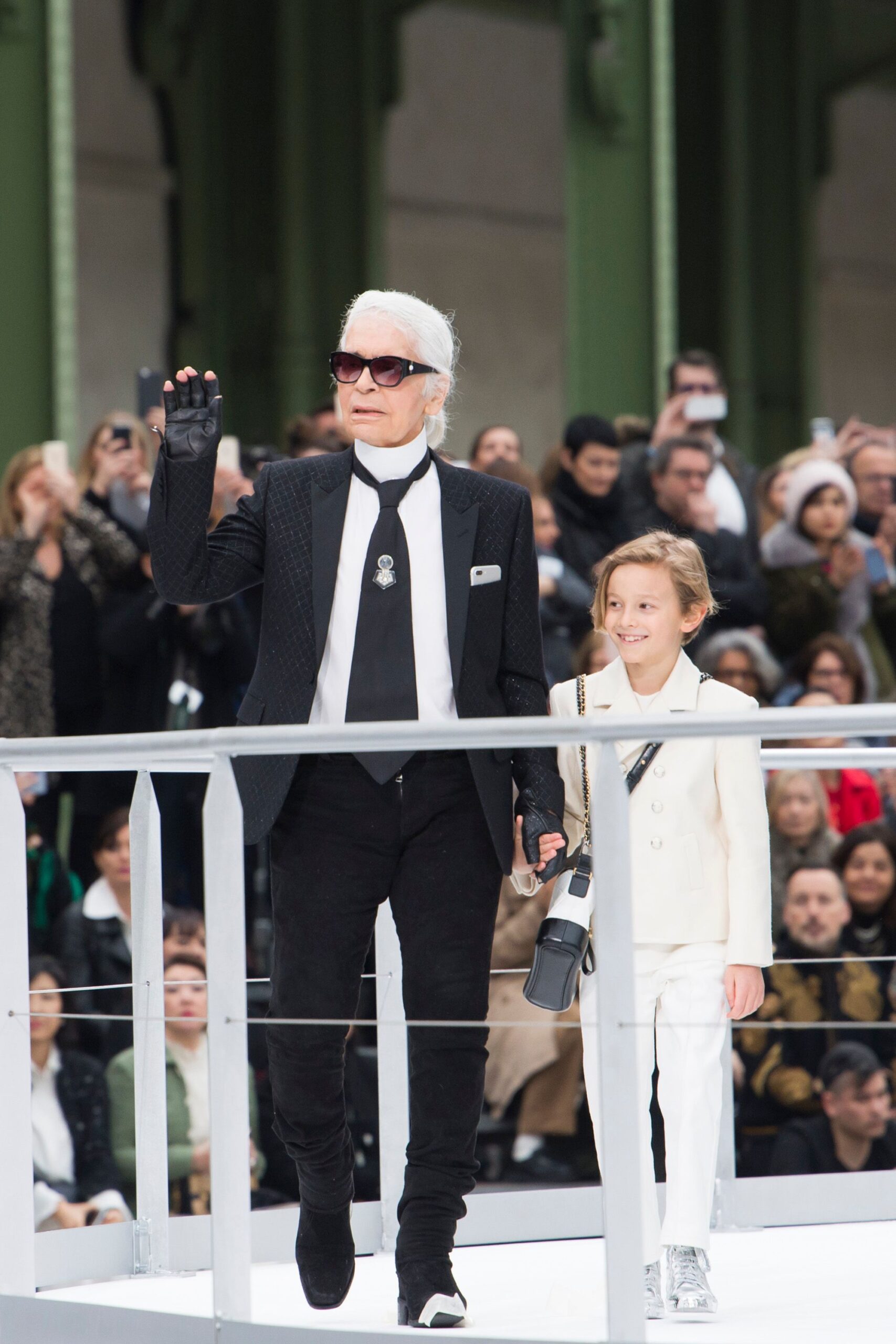 Chanel F/W 17 Look 1280