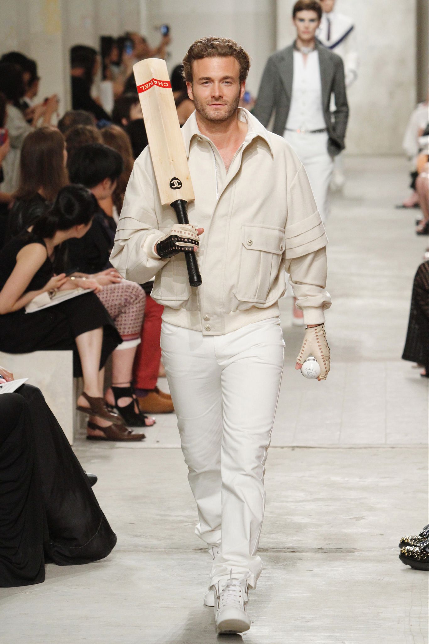 Chanel Resort 14 Look 19
