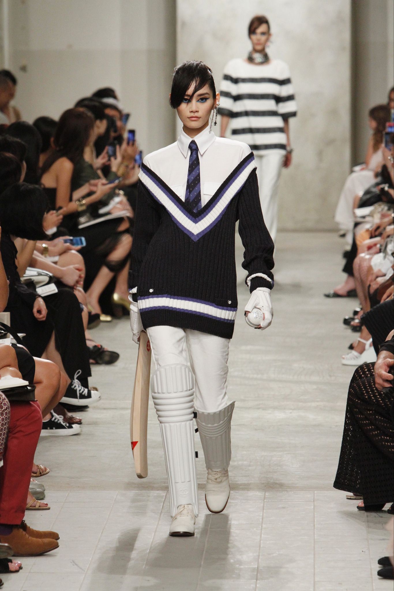 Chanel Resort 14 Look 37