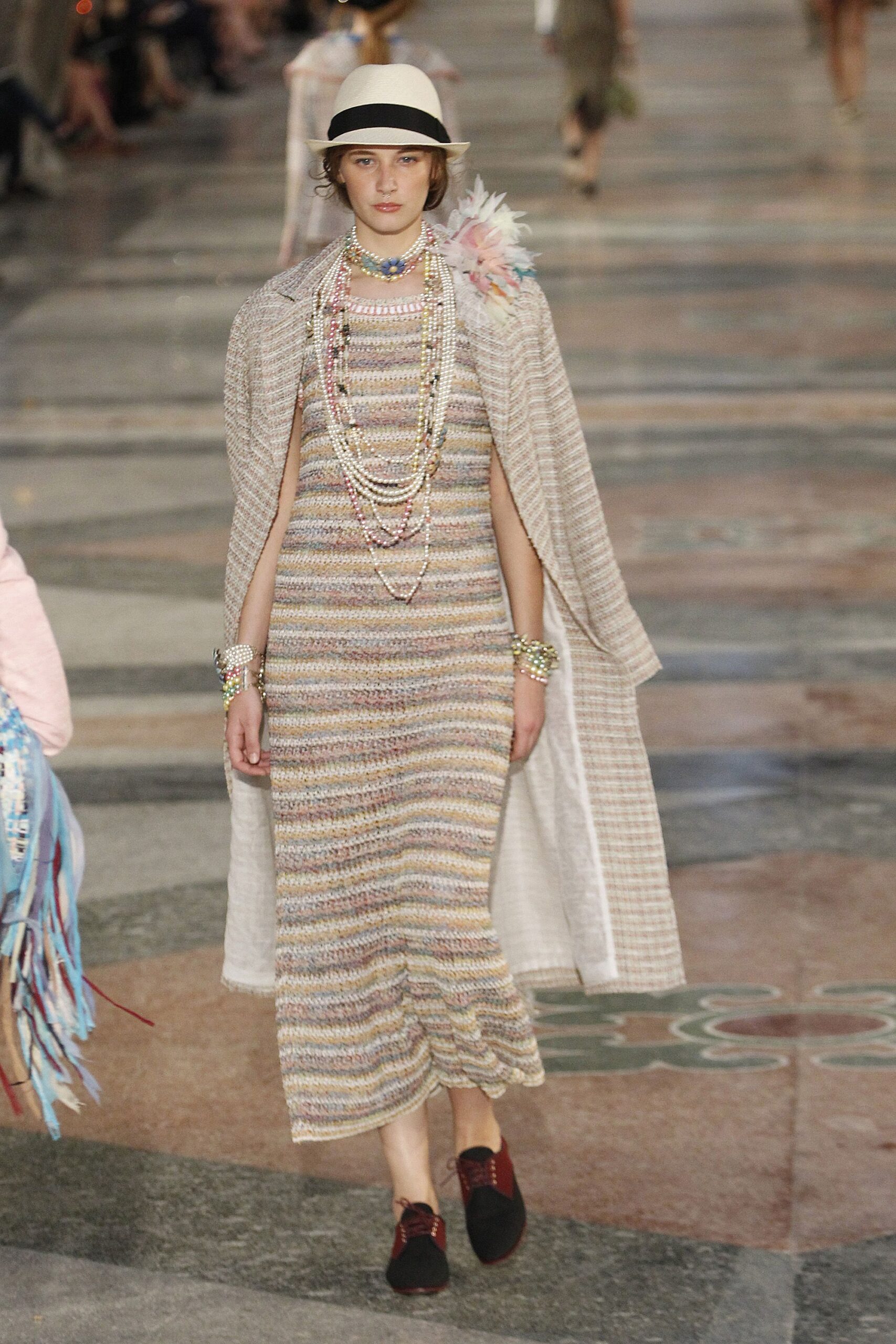 Chanel Resort 17 Look 1098
