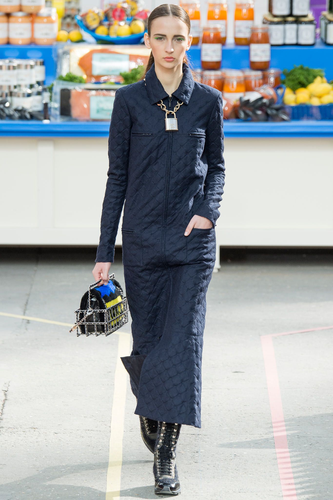 Chanel F/W 14 Look 350