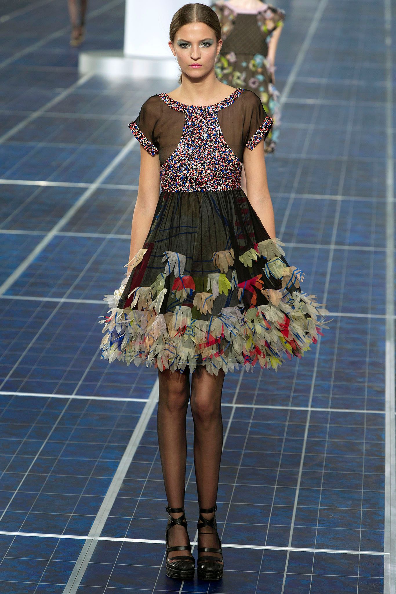 Chanel S/S 13 Look 418