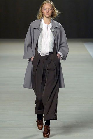 Chloé F/W 06 Look 1