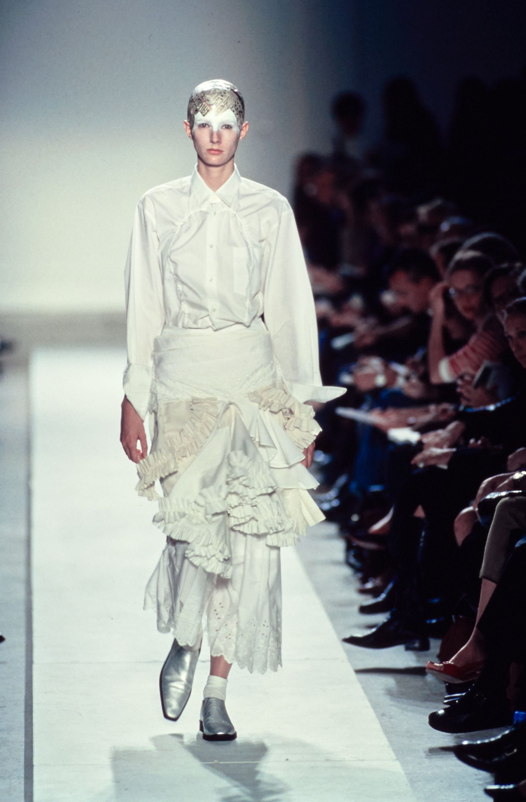 Comme des Garçons S/S 02 Look 70