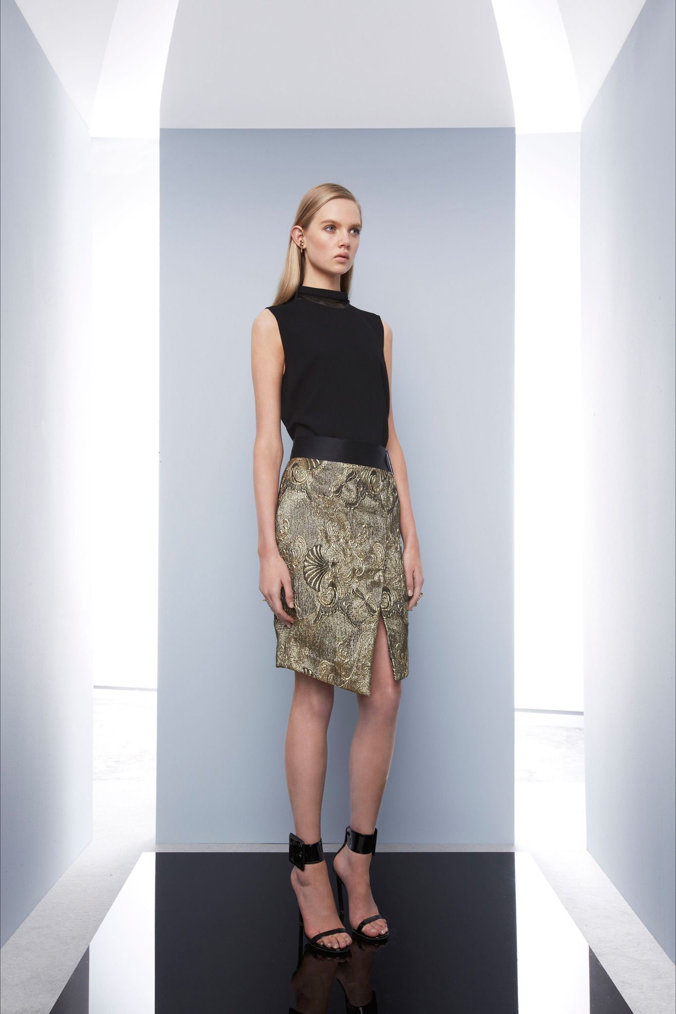 Camilla and Marc Resort 14 Look 55