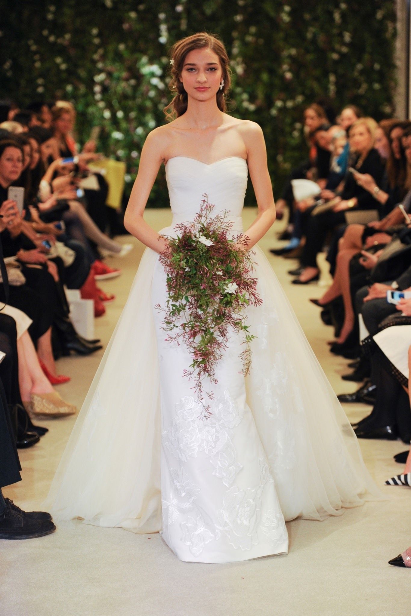 Carolina Herrera S/S 16 Bridal Look 184