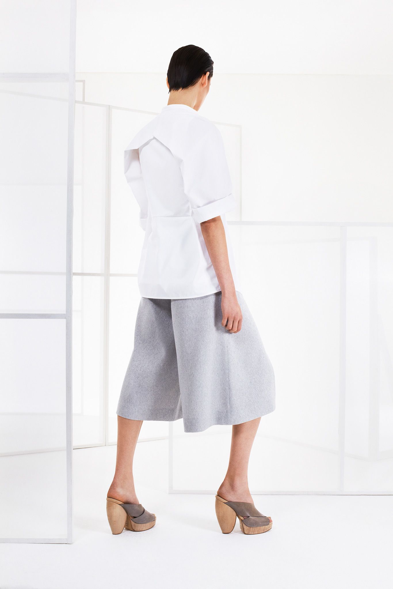 Chalayan Resort 15 Look 40