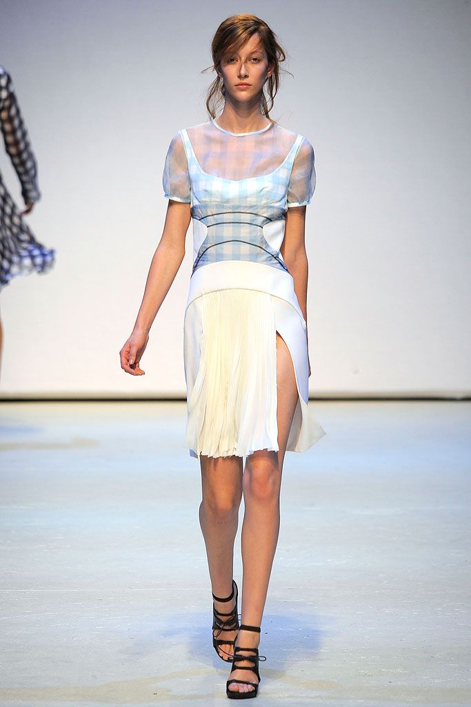 Christopher Kane S/S 10 Look 87