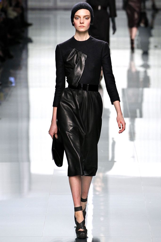 Christian Dior F/W 12 Look 19