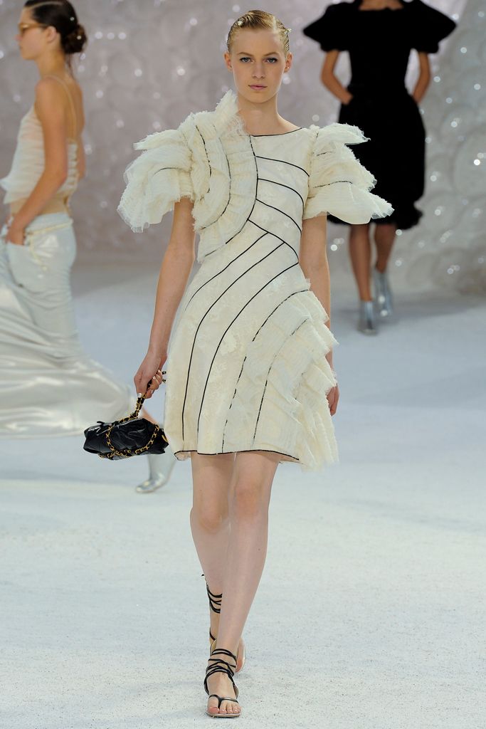 Chanel S/S 12 Look 443