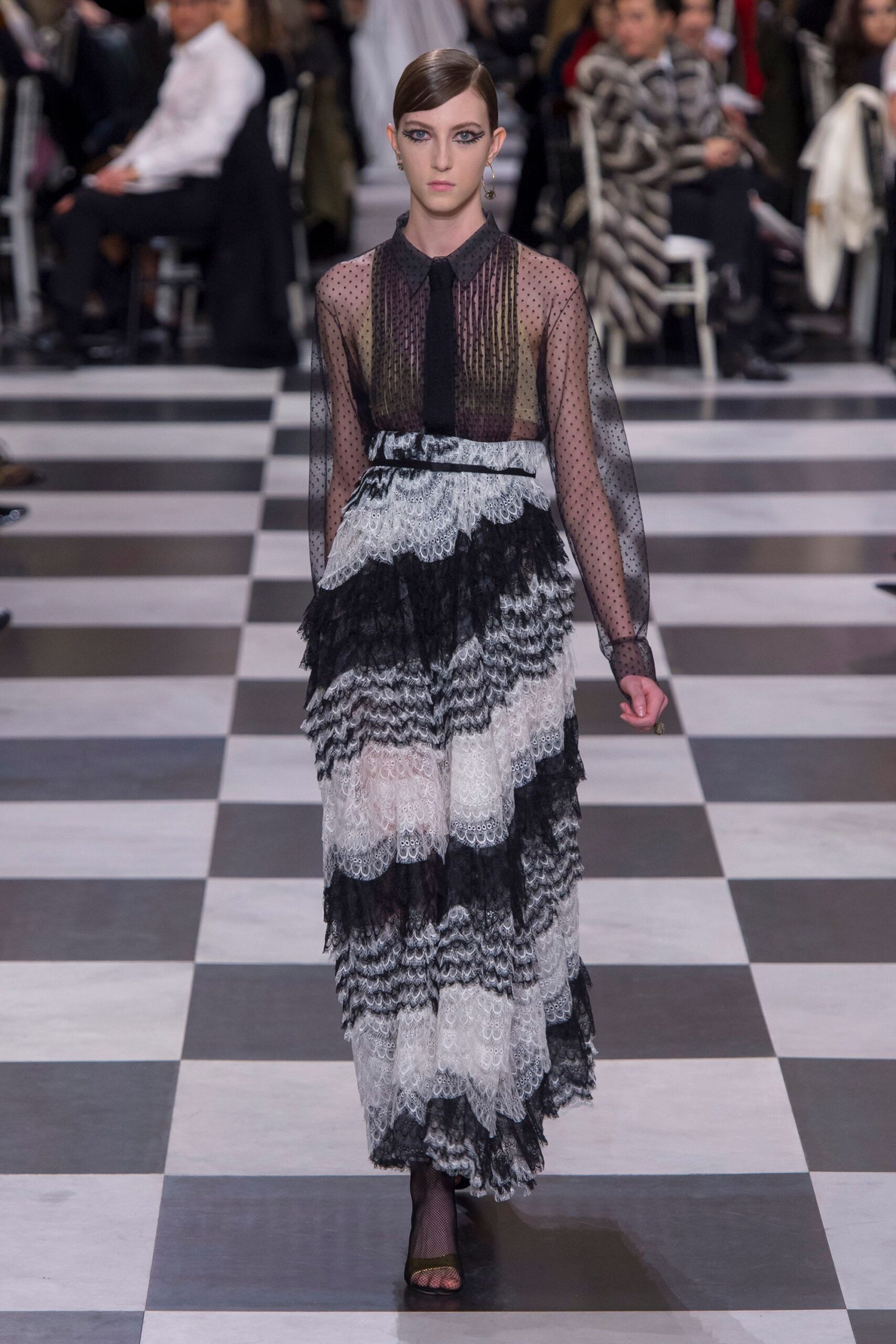 Christian Dior S/S 18 Couture Look 274