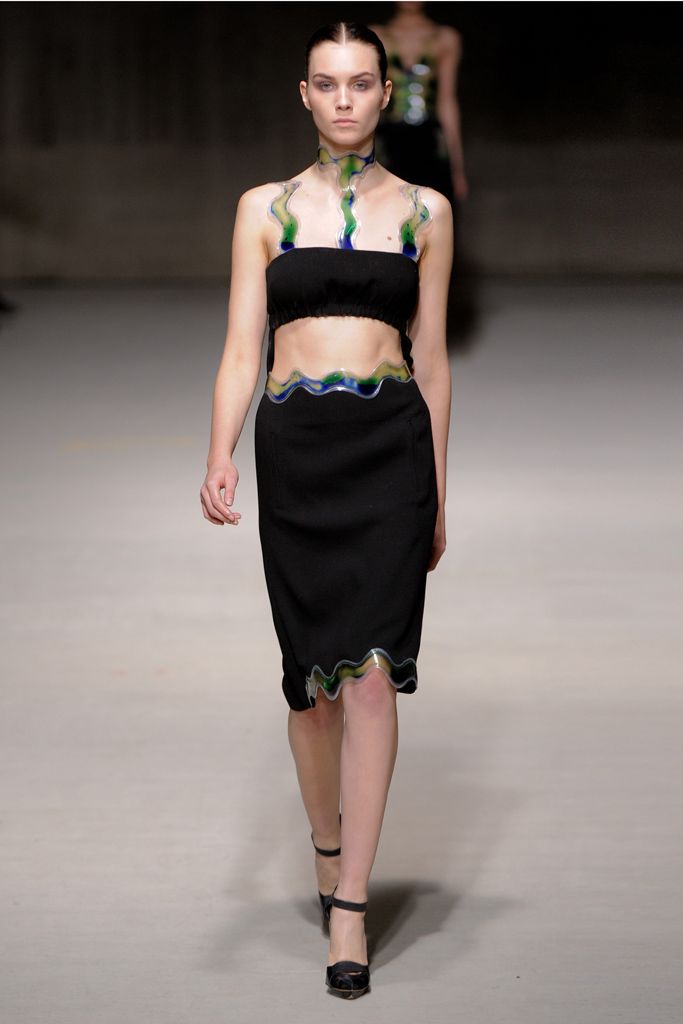 Christopher Kane F/W 11 Look 118