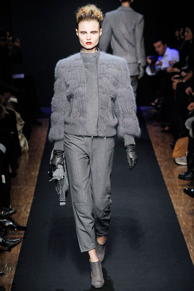Costume National F/W 09 Look 22