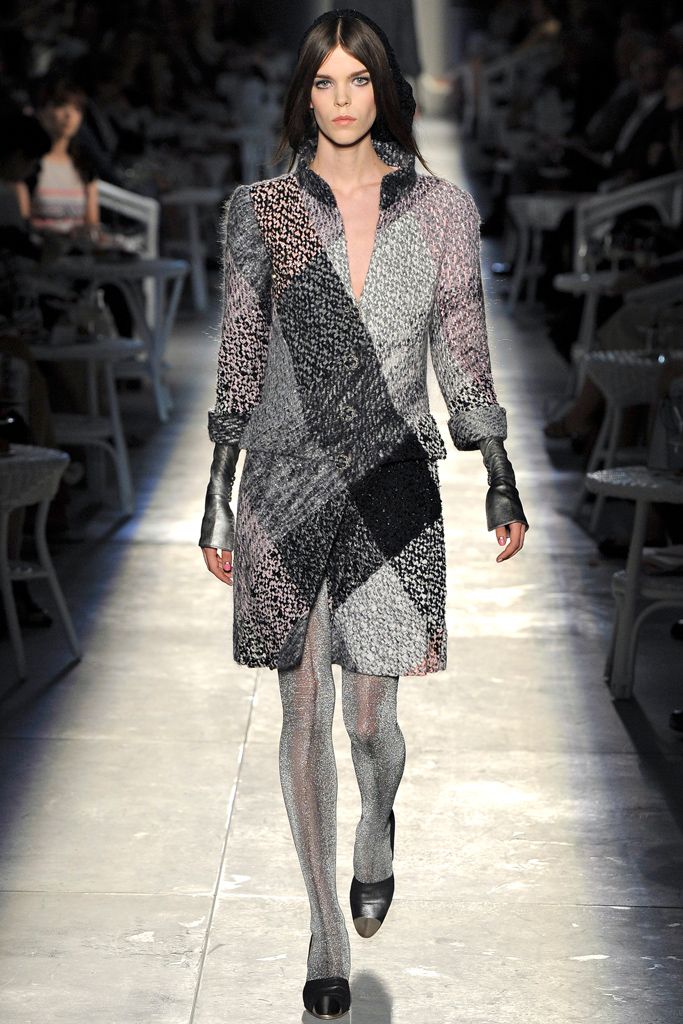 Chanel F/W 12 Couture Look 26
