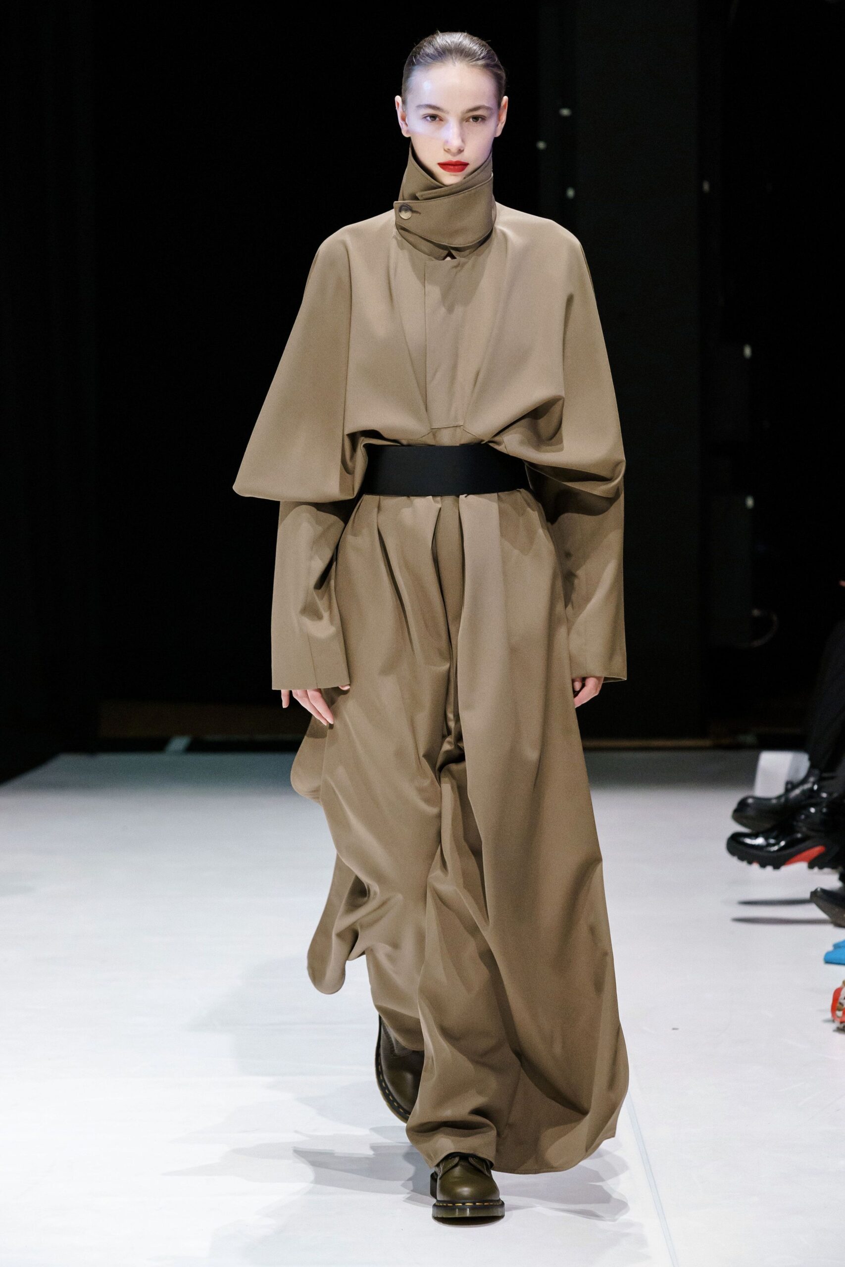 Chalayan F/W 20 Look 88
